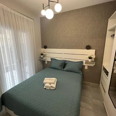 Chic Urban Escape By Thesbnb Apartment Thessaloniki